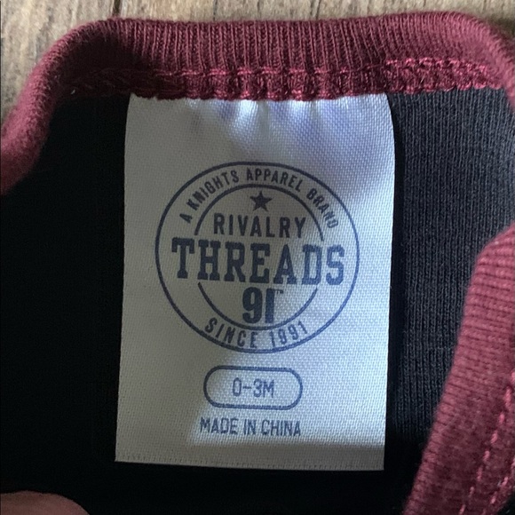 NWOT Two Sz 0-3 Mo Grizzly Fan Onesies - Picture 4 of 6